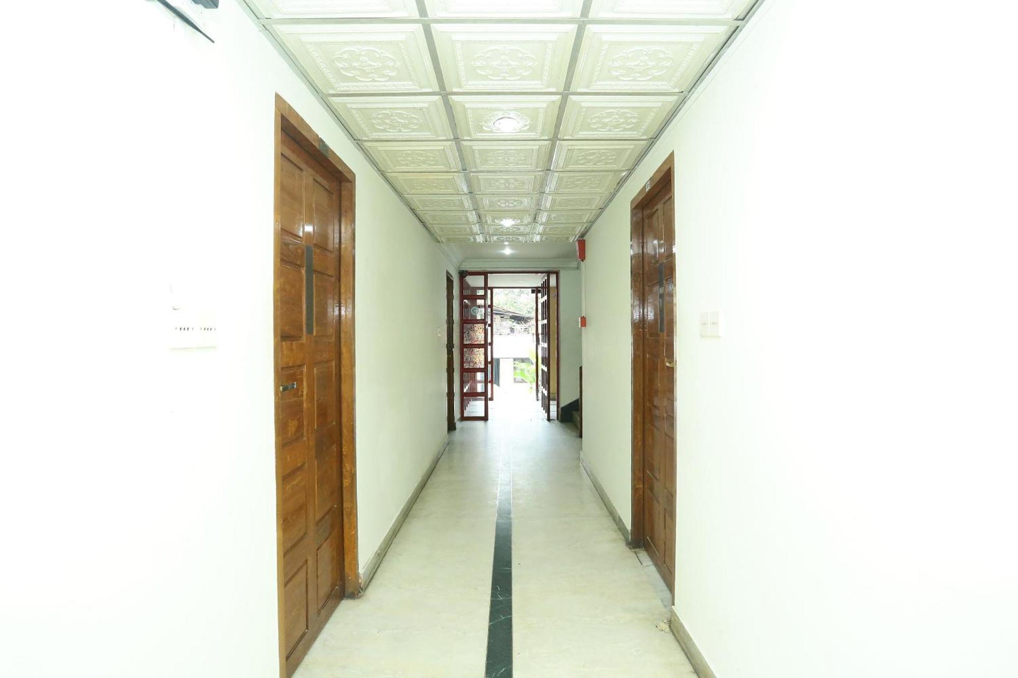 Hotel O Oasis Thiruvananthapuram Extérieur photo